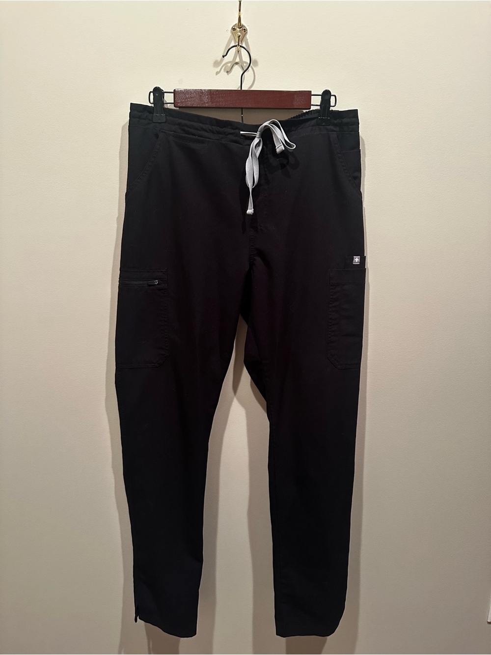 FIGS Black Scrub Pants